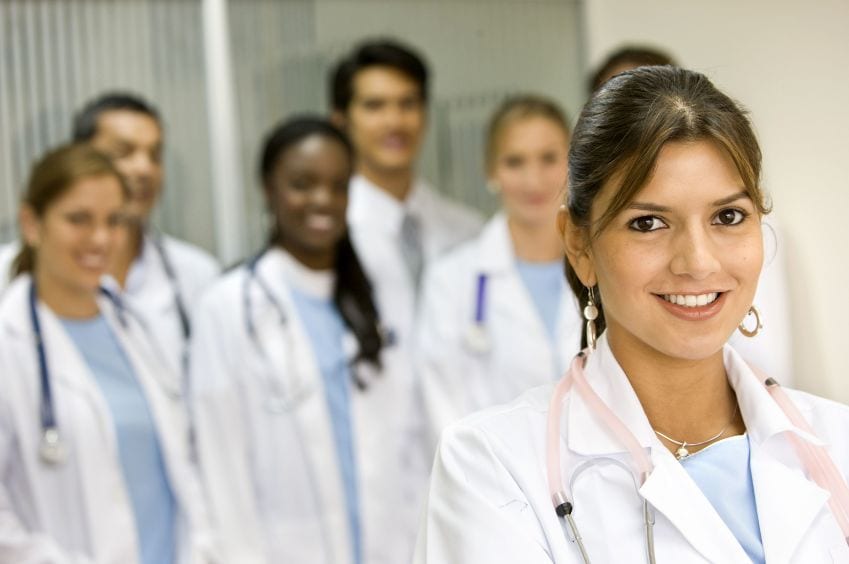 A Complete Guide on How to Become a Registered Nurse in 2021