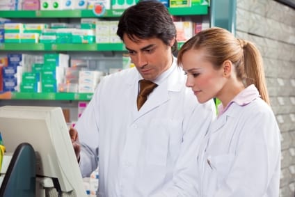 Guide to Online Pharmacy Technician Certification